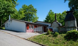 Pfadiheim Seldwylerhus von der Strasse her gesehen